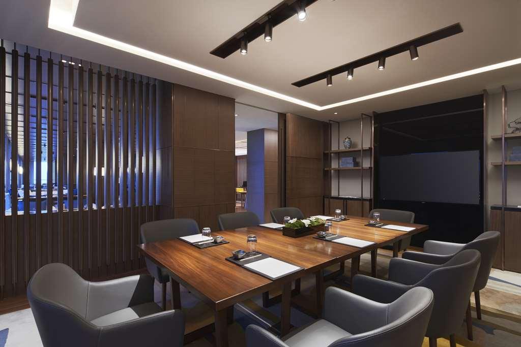 Hyatt Regency Shanghai ג'יאדינג מתקנים תמונה